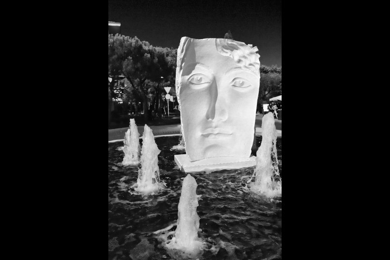 Sirmione Sculpture